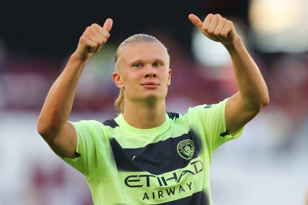 名宿：不是所有国米球迷都为劳塔罗疯狂，但他的态度令人惊叹（名宿：劳塔罗未获所有国米球迷青睐，但其态度令人称道）