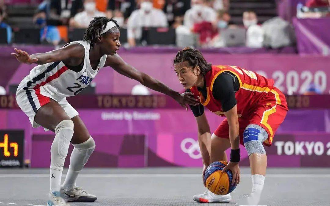 欧冠战报：布兰特双响，海于格破门，多特2-2博德闪耀（欧冠速递：布兰特梅开二度，海于格建功，多特2-2战平博德闪耀）