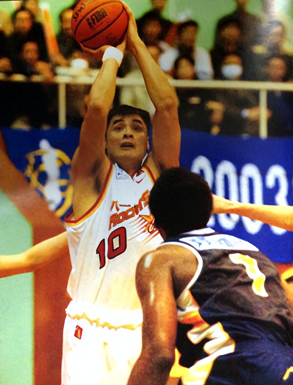 施洛特贝克：上半场错失机会难受，我们需休整几天（施洛特贝克：为上半场浪费机会感到难受，球队需要休整几日）