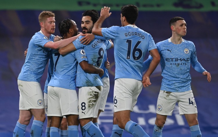 成都南看台球迷赛前训练喊话：绝不允许河南这种队在我们主场庆祝（成都南看台球迷赛前训练集结：誓不让河南队在主场庆祝）